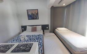 Belo apartamento Turiassu